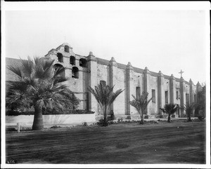 Mission San Gabriel from the street, ca.1904