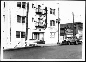 North side of Sunset Boulevard at Glendale Boulevard, ca.1935-1940