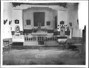 Interior of church at Cibolleta, Mission San Juan Franciscian, New Mexico, ca.1898