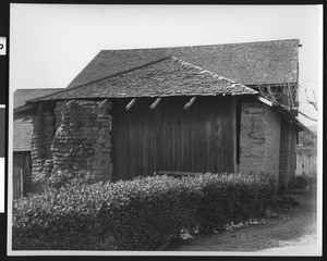 Exterior view of the old adobe Washington Hotel, Fremont, California, 1937