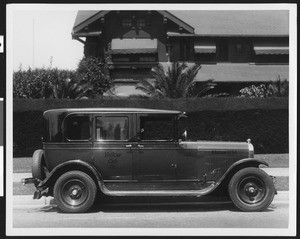 Side view of a Yellow Cab Company taxi, ca.1930