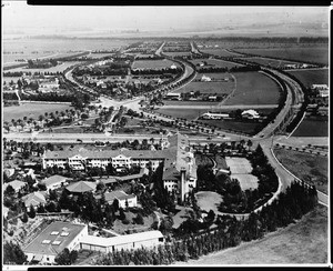 Aerial view looking south on the Beverly Hills Hotel, ca.1918