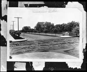 View of the intersection of Fifth Street and Commonwealth Street, showing homes in Alhambra