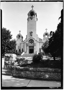 Exterior view of the San Rafael Mission, June 1926