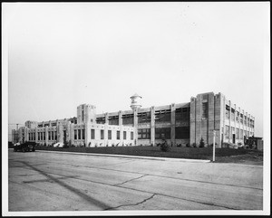 Exterior front view of the Los Angeles Can Corporation, ca.1920-1929