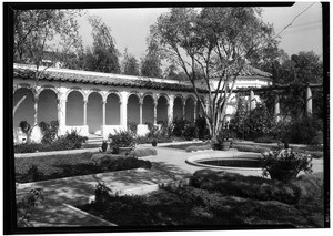 Fountain in the middle of a courtyard at Scripps College in Claremont, October 1935