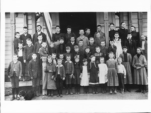 Class portrait of students and teacher(s) of the Casco School, Riverside County(?), California, 1892