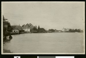 Oakland's Lake Merritt and homes and buildings nearby, including Sacred Heart Convent, ca.1910