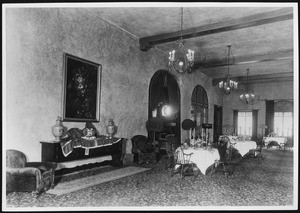 Interior view of Mary Louise Tea Room, ca.1910-1919