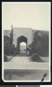 Archway at the Samarkand Persian Hotel, Santa Barbara, June 1923