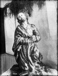 Statue of "El Salvadore" (Christ's agony in the garden) at Mission San Diego de Alcala, ca.1905