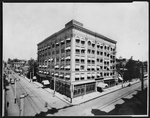 Exterior view of the Van Nuys Hotel on the northwest corner of Fourth Street and Main Street, Los Angeles, ca.1902