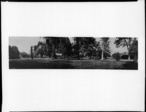 Panoramic view of the Huntington residence (Judge O.W. Childs Place), Los Angeles, ca.1908