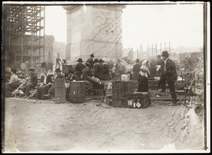 Refugees gathered in front of the Dewey Monument in San Francisco's Union Square after the earthquake, April 18. 1906