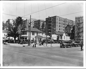 View of the northeast corner of Fifth Street and Flower Street, Los Angeles, April 1927