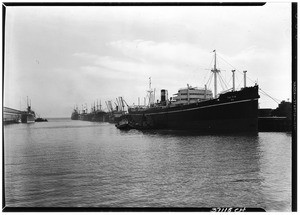 Large ships in Los Angeles Harbor, March 16, 1931