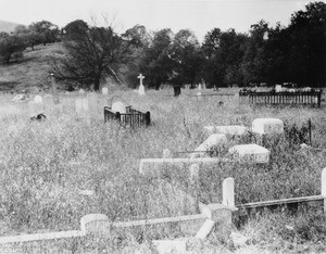 An old Catholic cemetery on North Broadway and Buena Vista Street, Los Angeles, ca.1920