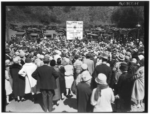 Hollywood Bowl, showing a crowd of people facing a parking lot