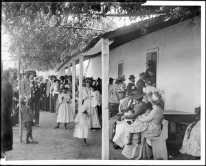 Large crowd at the La Fiesta de Los Angeles home celebration of Mexican Americans (at Estudillo House?), Los Angeles, ca.1890