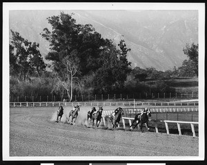Horse racing at Santa Anita Racetrack, ca.1930