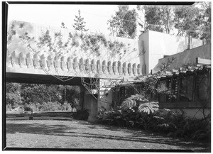 Courtyard view of California Art Club. (former residence of Miss Aline Barnsdall), ca. 1932