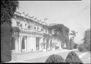 Exterior view of the Huntington Art Gallery and Museum in San Marino, October 2, 1925