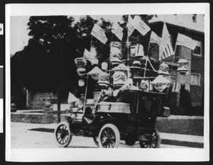 W.H. Allen Car float at La Fiesta de Los Angeles, ca.1915