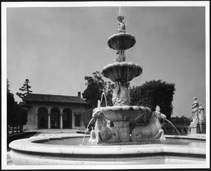 Fountain on the grounds of the Earle C. Anthony estate