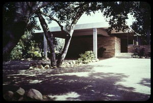 Tremaine residence, Montecito, Calif., 1949