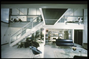 Koenig residence, living room, Brentwood, Calif., after 1985?