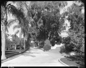 "White house", Doheny Ranch, near Doheny Road, Beverly Hills, Calif., ca. 1915-1930s?