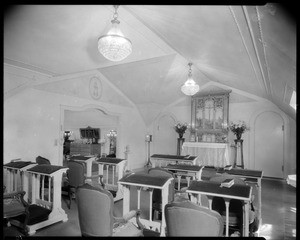 Chapel room, Doheny Mansion, Chester Place, Los Angeles, Calif., 1933