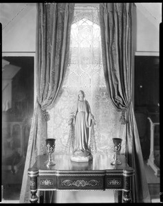 Virgin Mary sculpture, Doheny Mansion, Chester Place, Los Angeles, Calif., 1933