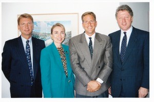 Alex Koleszar, Hilary Clinton, Scott Hitt, and Bill Clinton