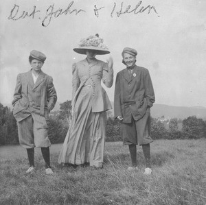 Dorothy, John, and Helen Putnam