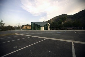 Carlson Family Theater, Viewpoint School, Calabasas, Calif., 2006