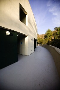 Carlson Family Theater, Viewpoint School, Calabasas, Calif., 2006