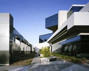 Kern County Administrative building, Bakersfield, Calif., 1992