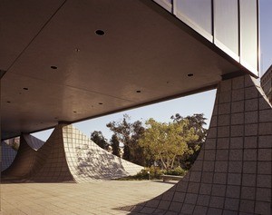 CNA building, Los Angeles, Calif., 1971