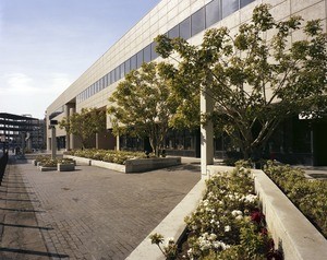 Weller Court, Little Tokyo, Los Angeles, Calif., 1982