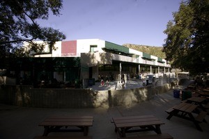 Carlson Family Theater, Viewpoint School, Calabasas, Calif., 2006