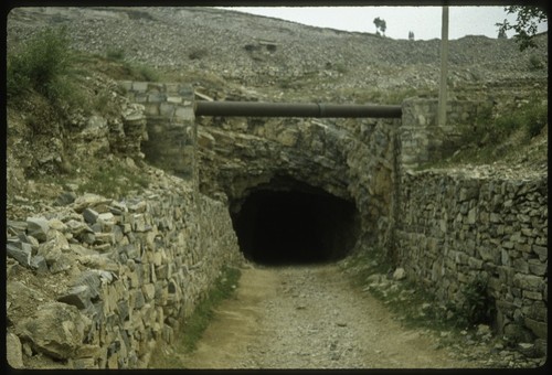 Tunnel