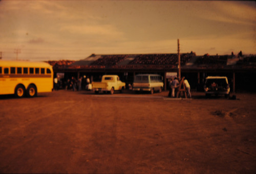 Volunteer caravan at Agbayani Village