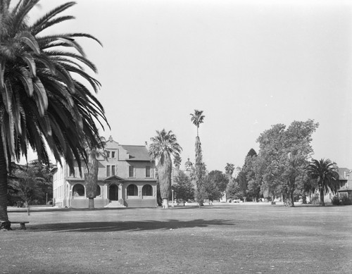 Dormitory building