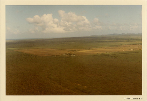 Banana Import Company, Dominican Republic, Pierce photo 46, ©1971 Frank D. Pierce