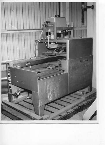 Klemark & Box Sealing, Pierce Photo 139, © 1969 Frank D. Pierce