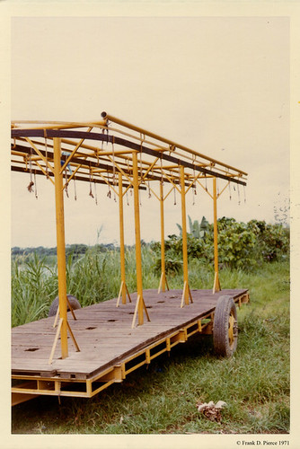 Banana Import Company, Guayaquil, Ecuador, Pierce Photo 11, © 1971 Frank D. Pierce