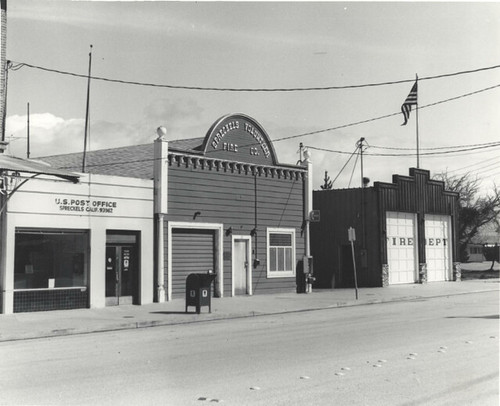 Spreckels Volunteer Fire Department Buildings next to the U.S. Post Office, Spreckels, California, LH210; ©1979 Billy Emery