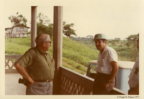 Banana Import Company, Dominican Republic, Pierce Photo 74, © 1971 Frank D. Pierce