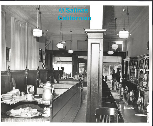 Hotel Jeffery, 269 Main Street, Salinas, California, Ph.588 ©Salinas Californian
